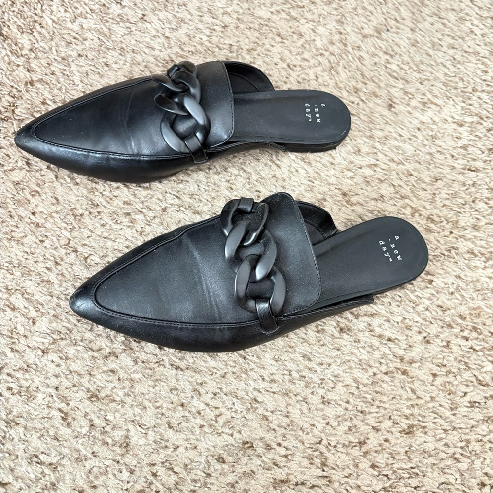 Black Chain Detail Women's Mules